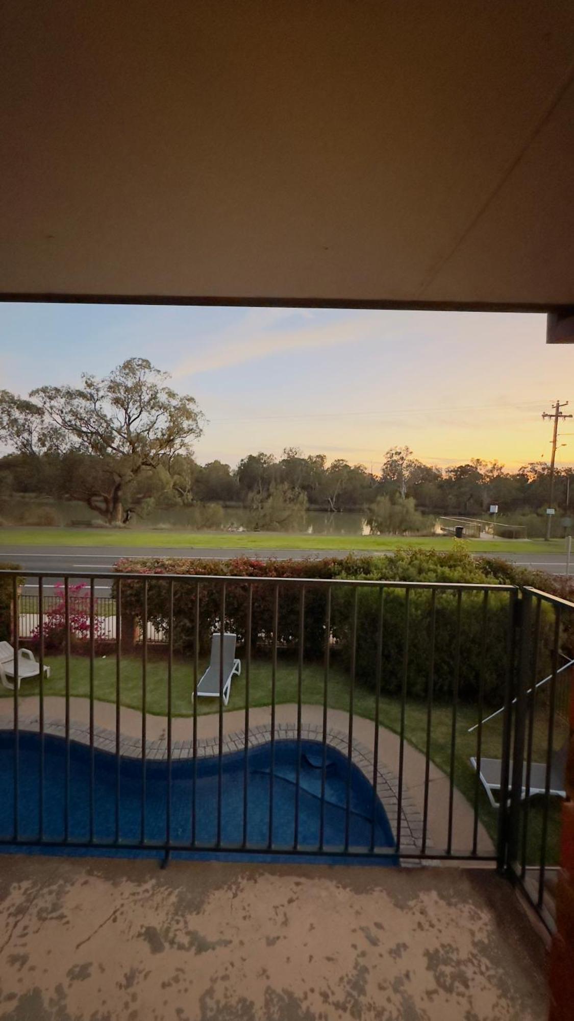 Mildura Riverview Motel Gol Gol Dış mekan fotoğraf