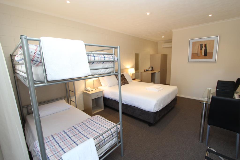 Mildura Riverview Motel Gol Gol Dış mekan fotoğraf